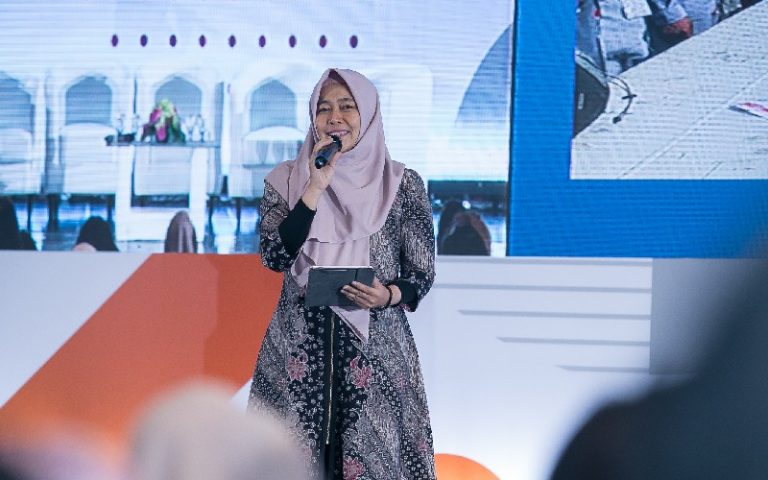 Arvilla Delitriana, Alumni ITB Desainer Jembatan Lengkung LRT