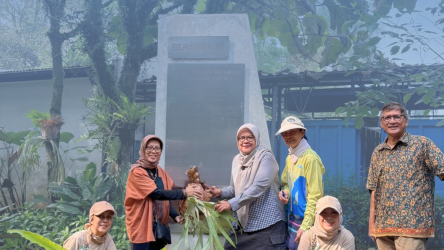 Class of ’80 Gives Beranda 80 a Green Refresh