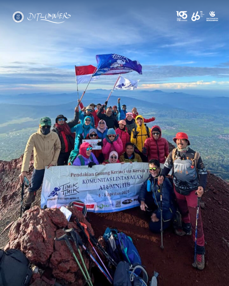 Alumni ITB Komunitas Timik-Timik Daki Gunung Kerinci