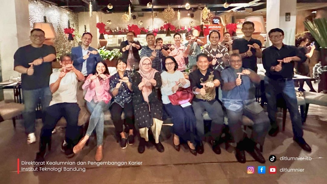 Alumni Unit Tenis ITB Menjalin Kenangan, Mempererat Silaturahmi, dan Merayakan Prestasi