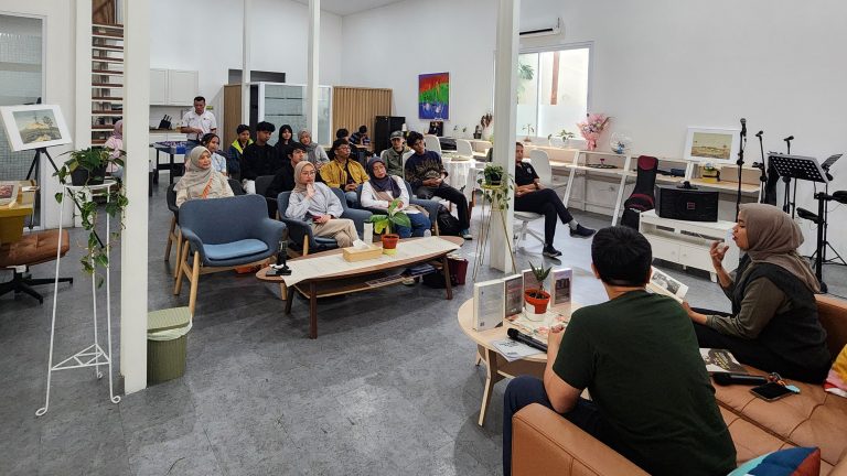 Bedah Buku Franz Junghuhn | Pesona Gunung-Gunung Jawa Hadir di Ruang Kreasi Bersama Alumni ITB