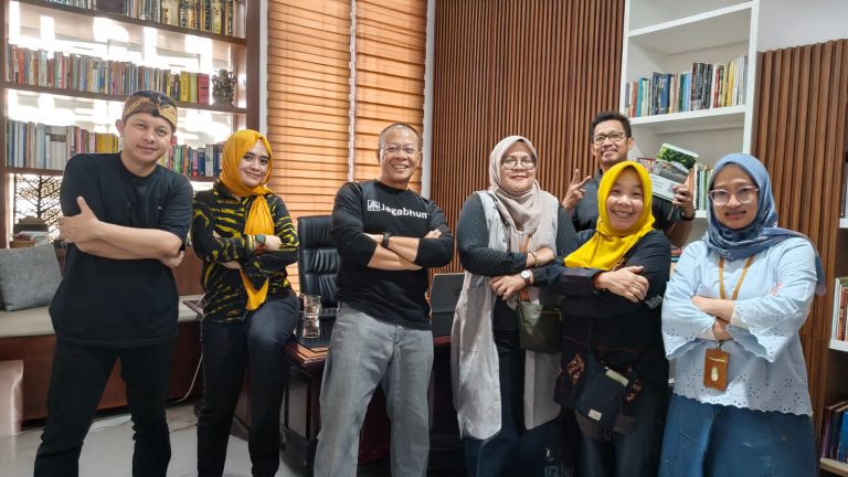 Direktorat Kealumnian Kunjungi Kantor Jagabhumi.id, Startup Milik Alumni ITB di Bojong Koneng, Bandung