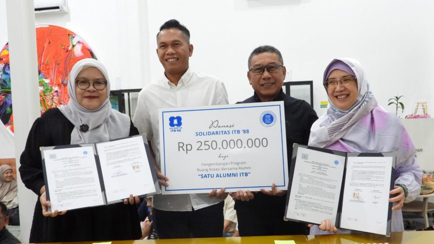 IA ITB Angkatan 1988 Gelar Silaturahmi dan Buka Puasa Bersama, Serahkan Hibah Pengembangan Ruang Kreasi Bersama Alumni