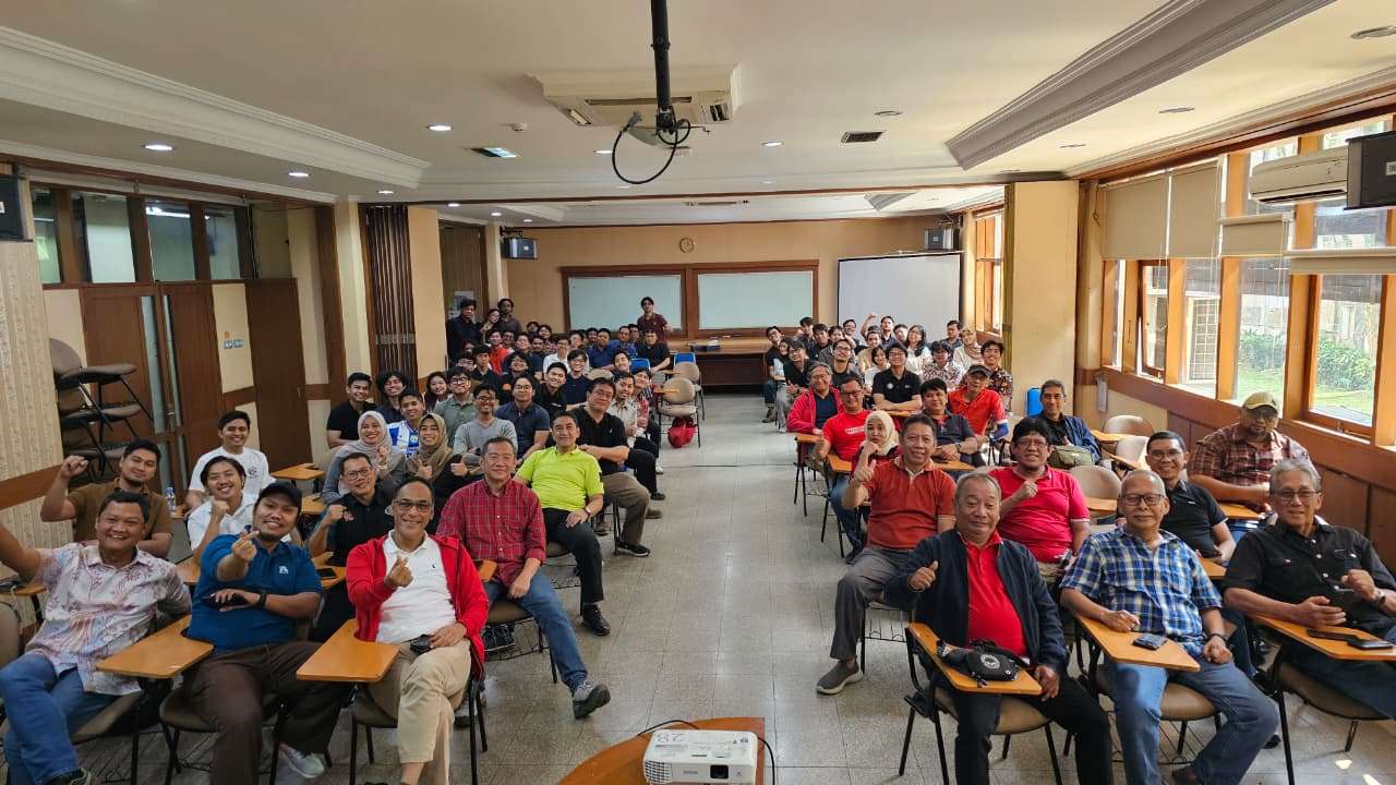 IATA ITB Kembali ke Kampus 2026: Alumni Teknik Pertambangan ITB Serahkan Donasi Rp100 Juta untuk Almamater