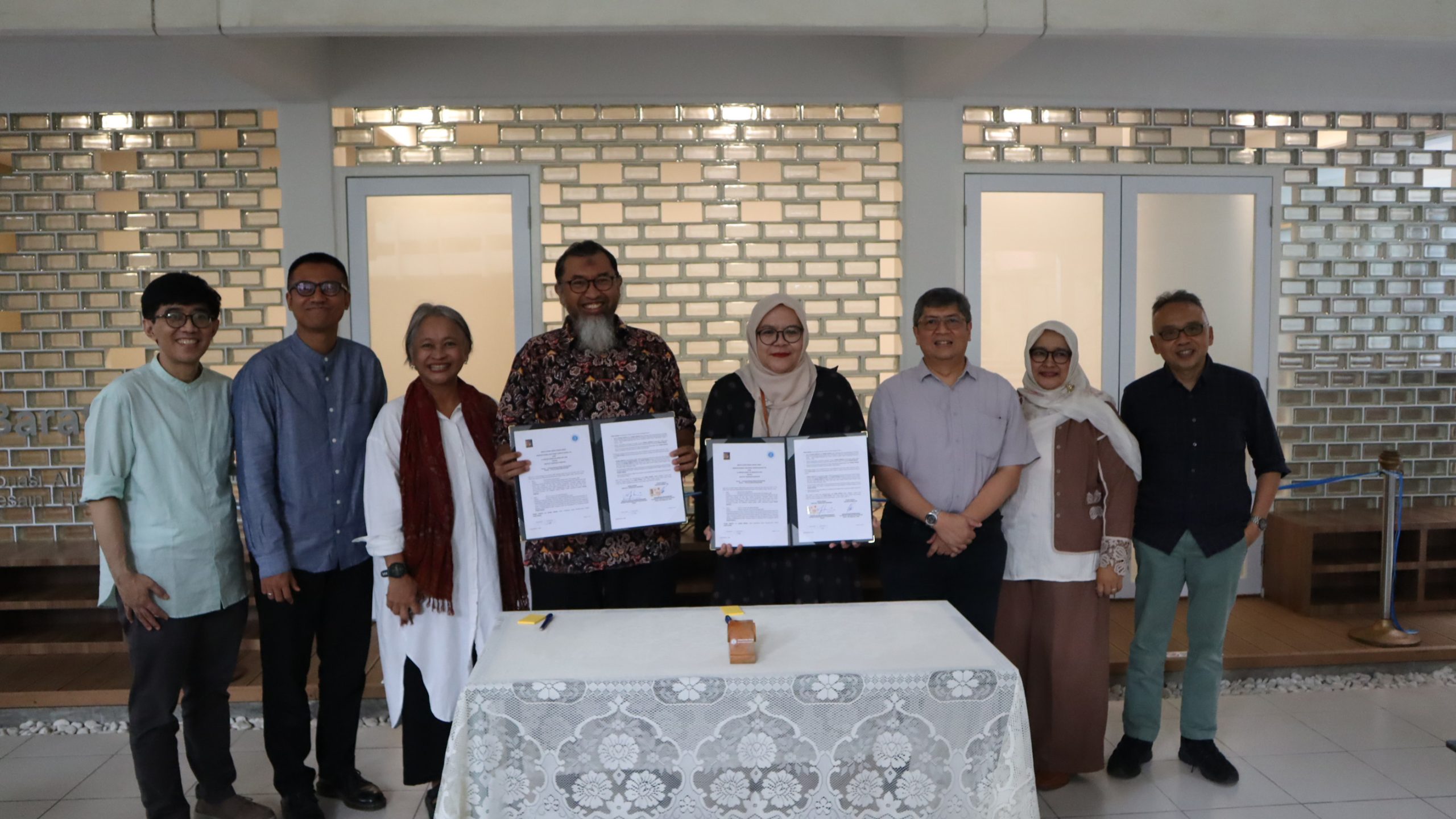 IA Muslim Mesin Angkatan 1990 Serahkan Hasil Renovasi Musala GKU Barat kepada ITB